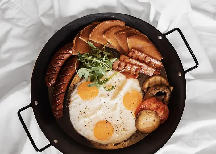 Medusa Luxury Neos Marmaras