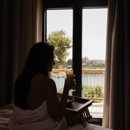Medusa Luxury Hotel Neos Marmaras