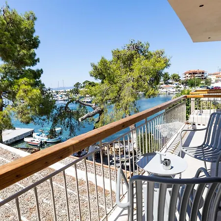 Hotel Medusa Luxury Neos Marmaras