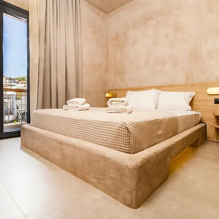 Medusa Luxury