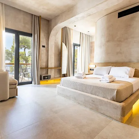 Medusa Luxury * Νέος Μαρμαράς